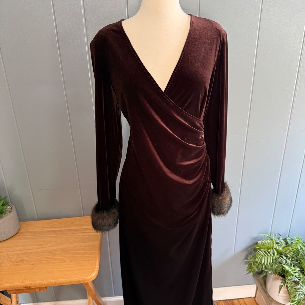 Cachet Vintage Brown Velvet Faux Fur Trim Wrap Maxi Dress Sz 14/16 Old Hollywood